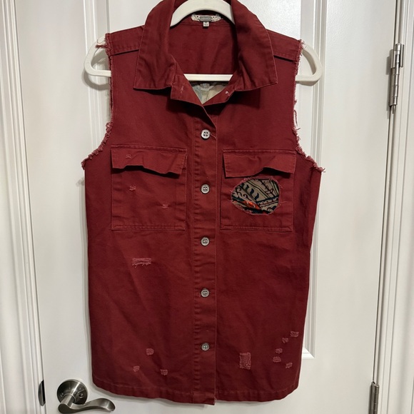 gimmicks by BKE Jackets & Blazers - Vest Gimmicks by BKE bohemian Vest Paisley Back Size med NWOT